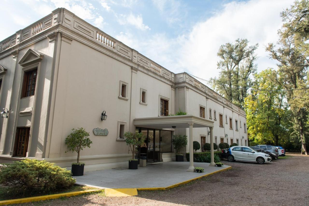 Howard Johnson Resort&Spa Escobar Belén de Escobar Exterior foto